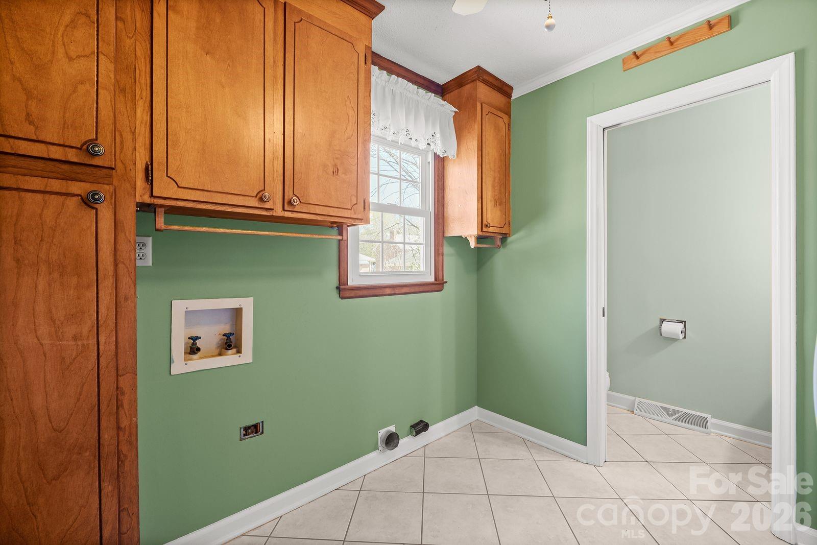 Ridgeloch - Residential