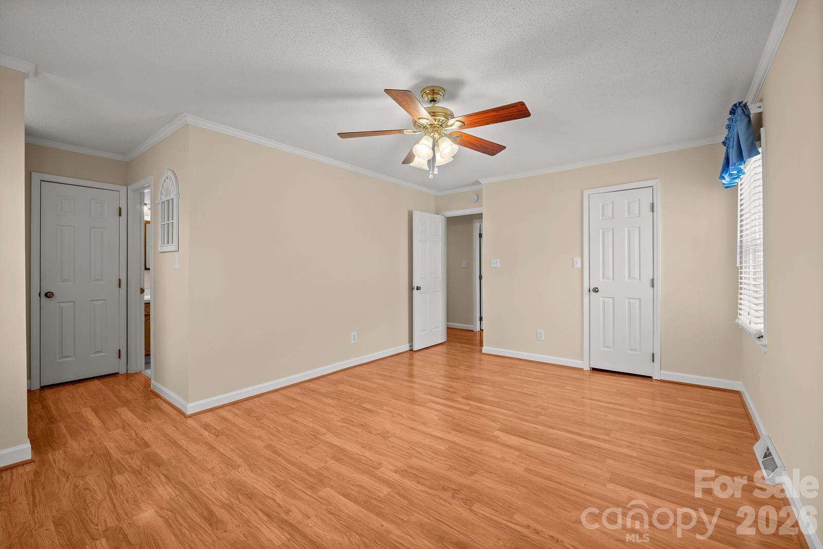 Ridgeloch - Residential