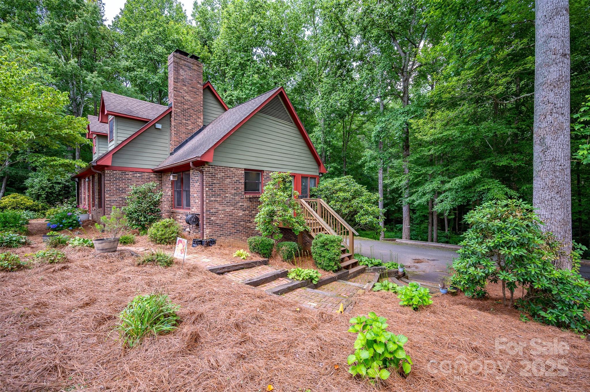 169 Primrose Lane
