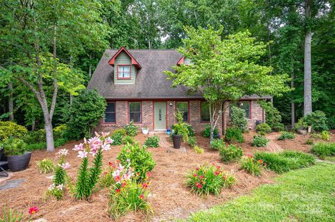 169 Primrose Lane Statesville NC 28625
