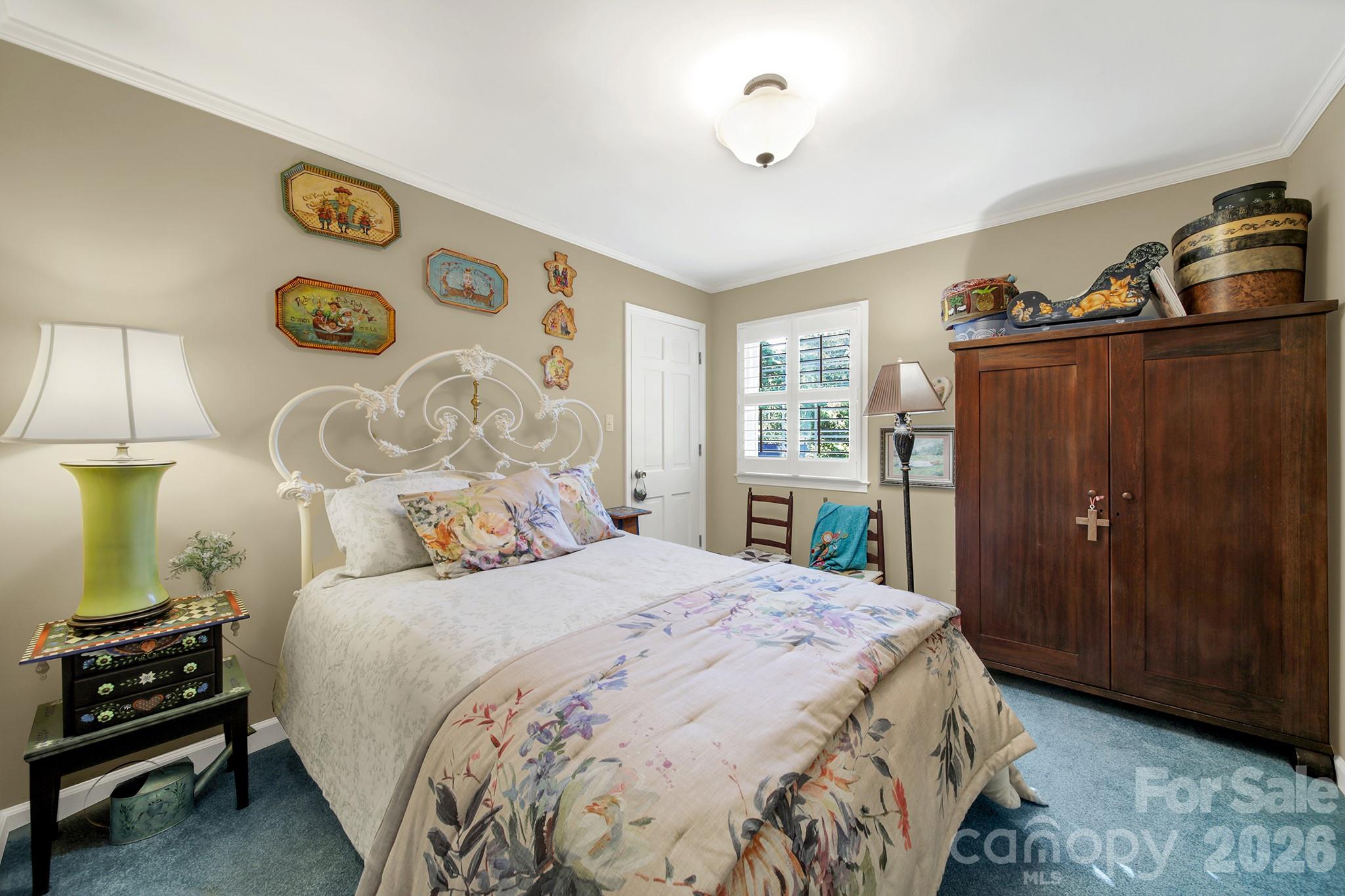Forest Hills - Residential