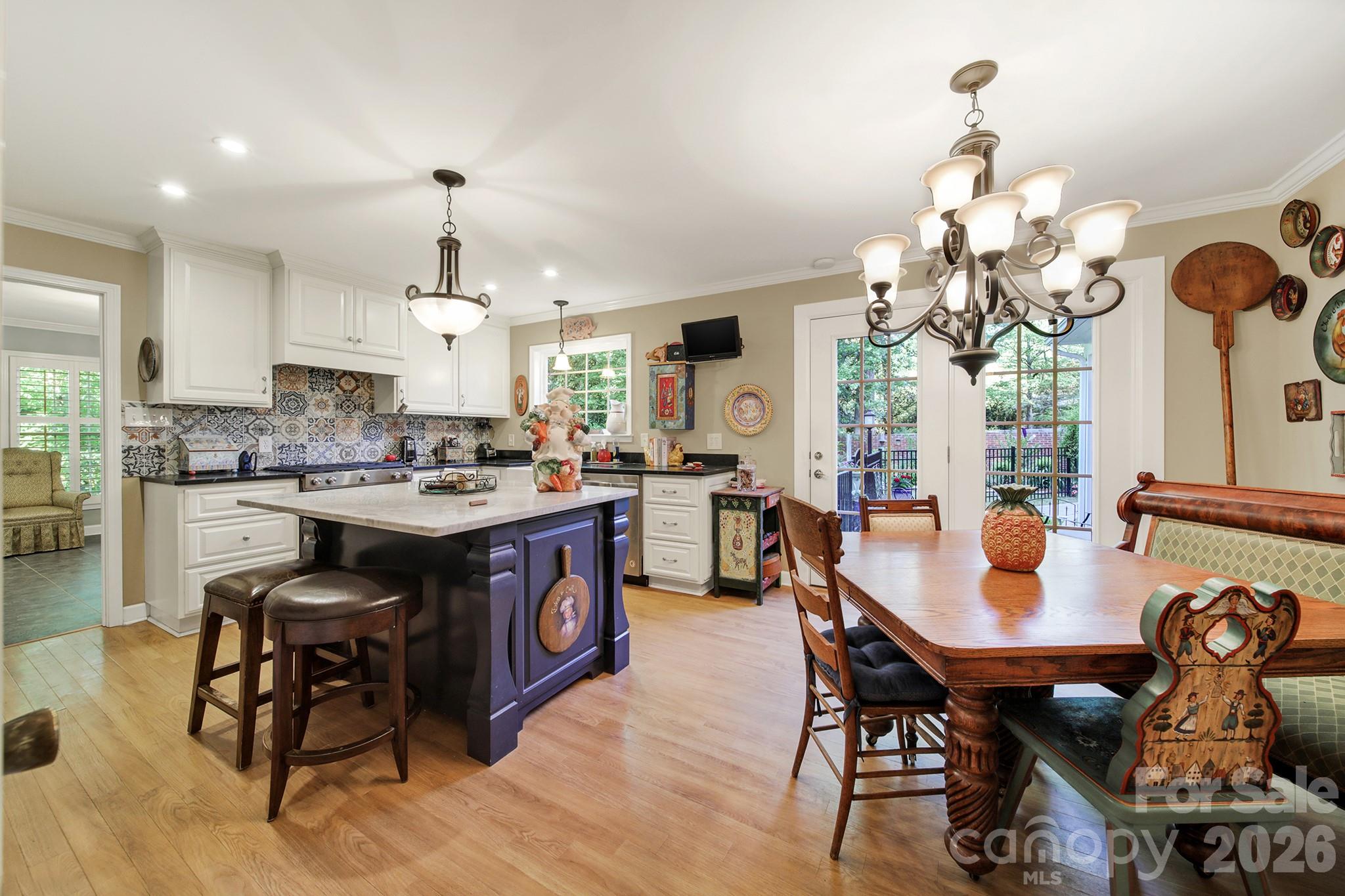 Forest Hills - Residential