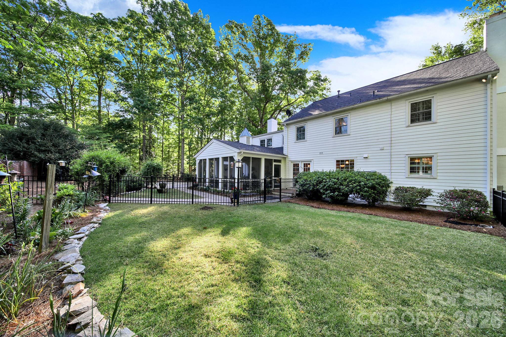 Forest Hills - Residential