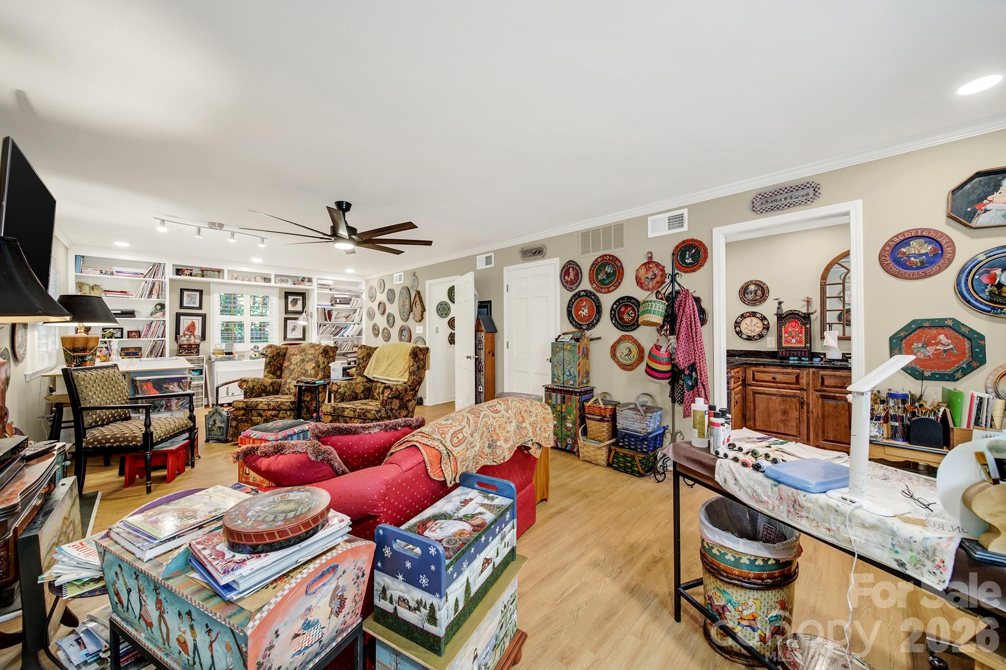 Forest Hills - Residential