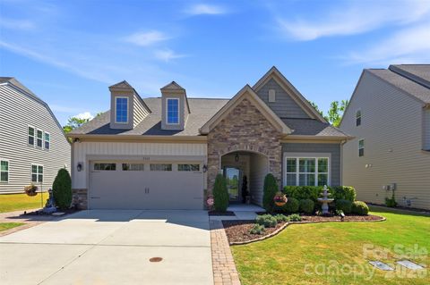 2404 Napa Valley Drive Waxhaw NC 28173
