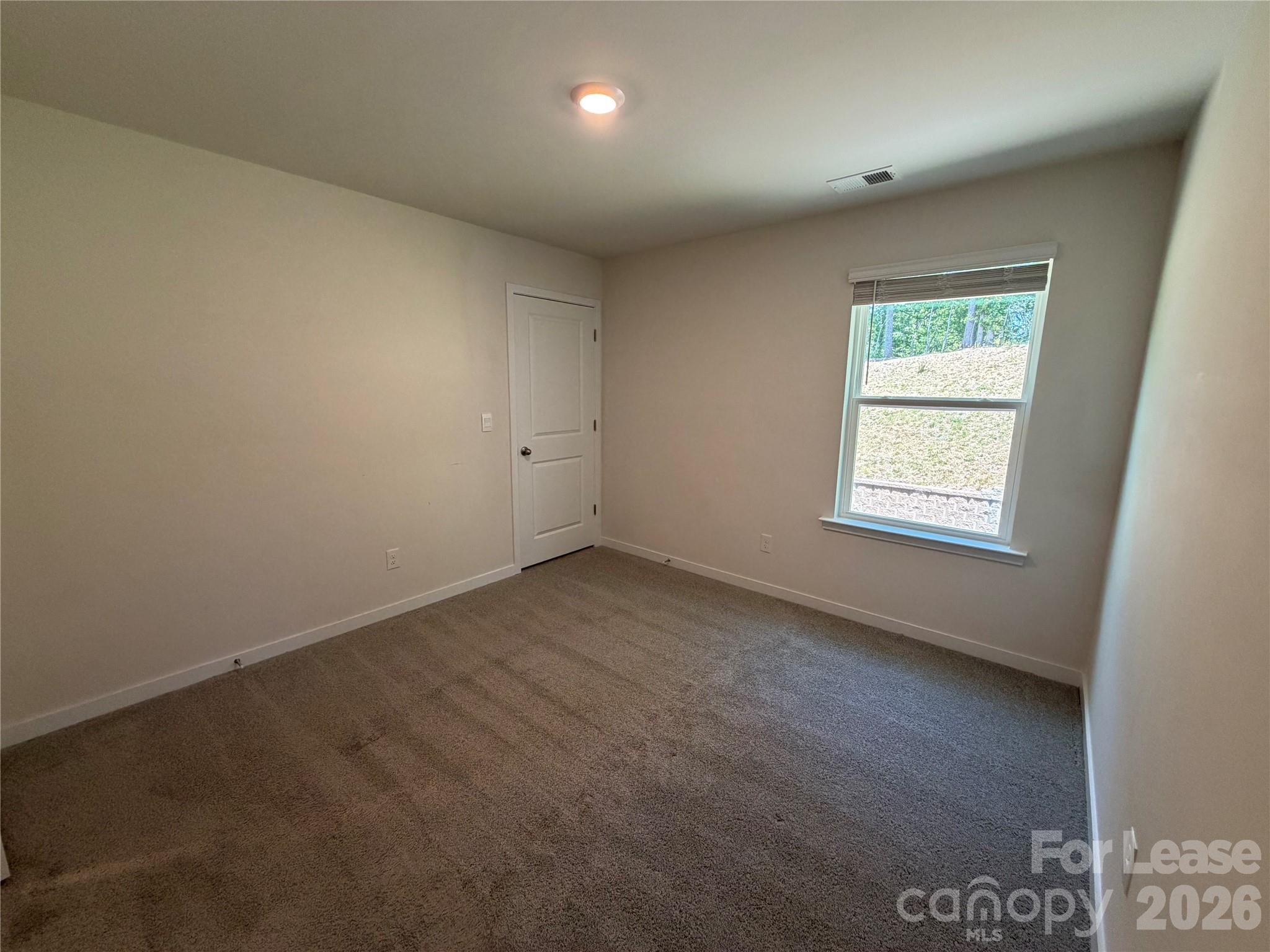 1013 20th avenue Loop SE