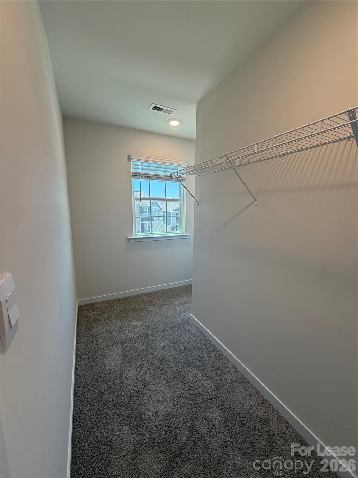 1013 20th avenue Loop SE