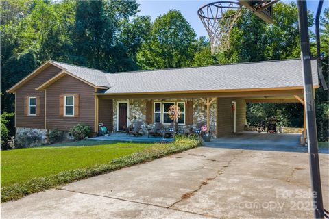 3399 Harvard Place Hudson NC 28638