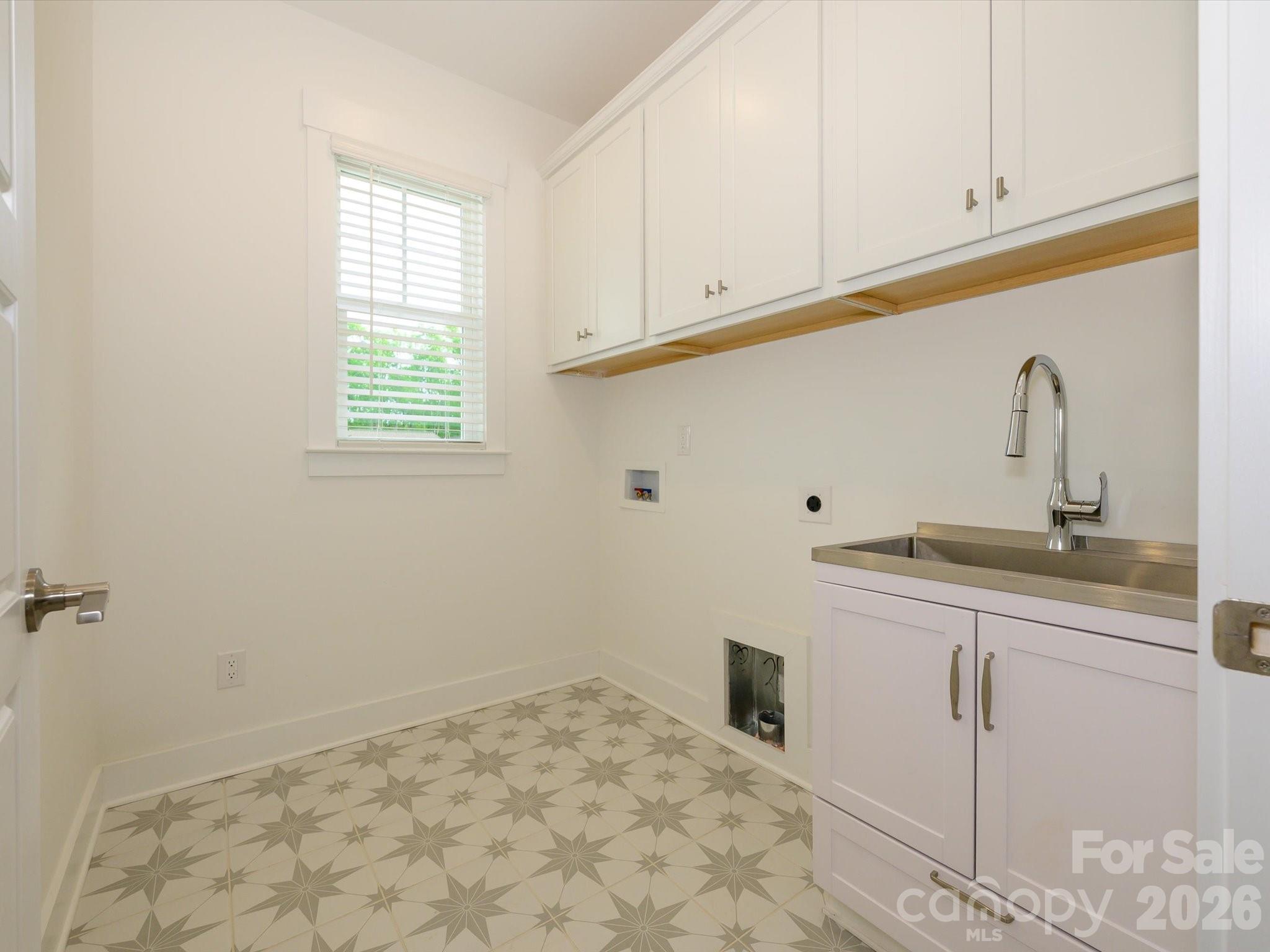 Meadow Lakes II - Residential