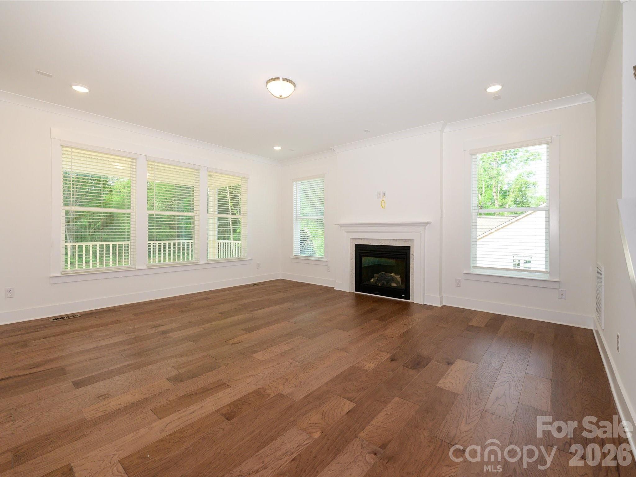 Meadow Lakes II - Residential