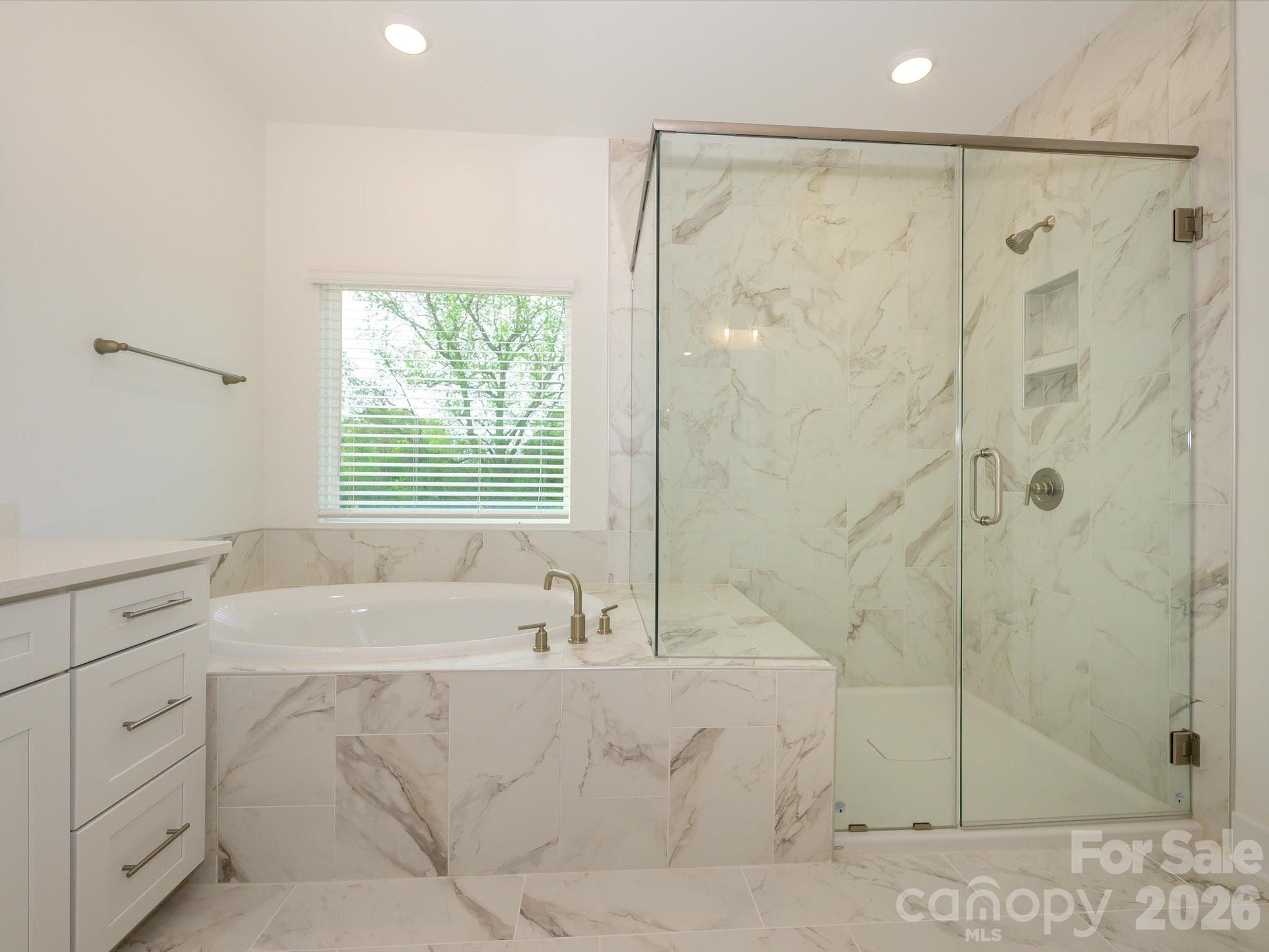 Meadow Lakes II - Residential