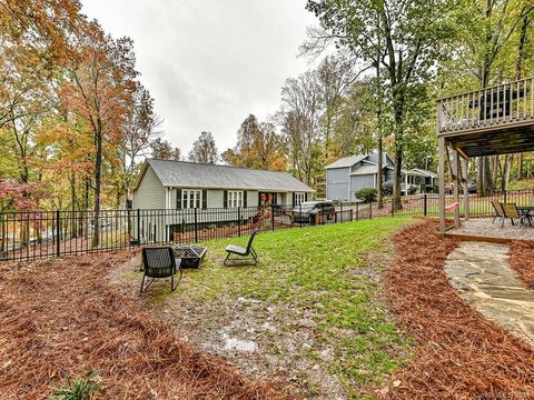 A home in Tega Cay