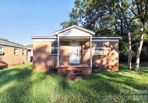 Photo of 2414 Wilson Avenue, Charlotte, NC 28208 (MLS # 4419094)
