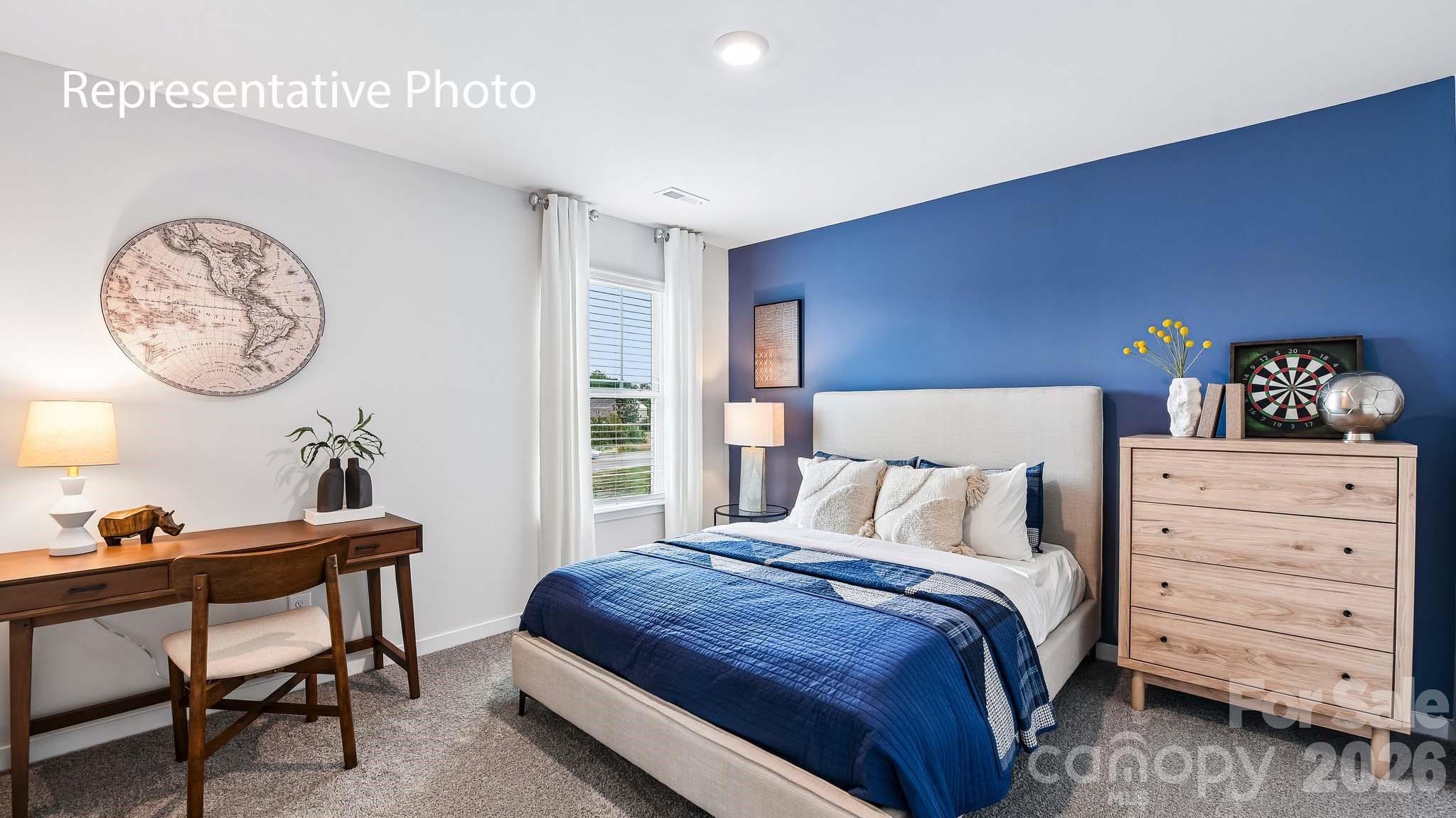 The Hamptons at Hickory - Residential