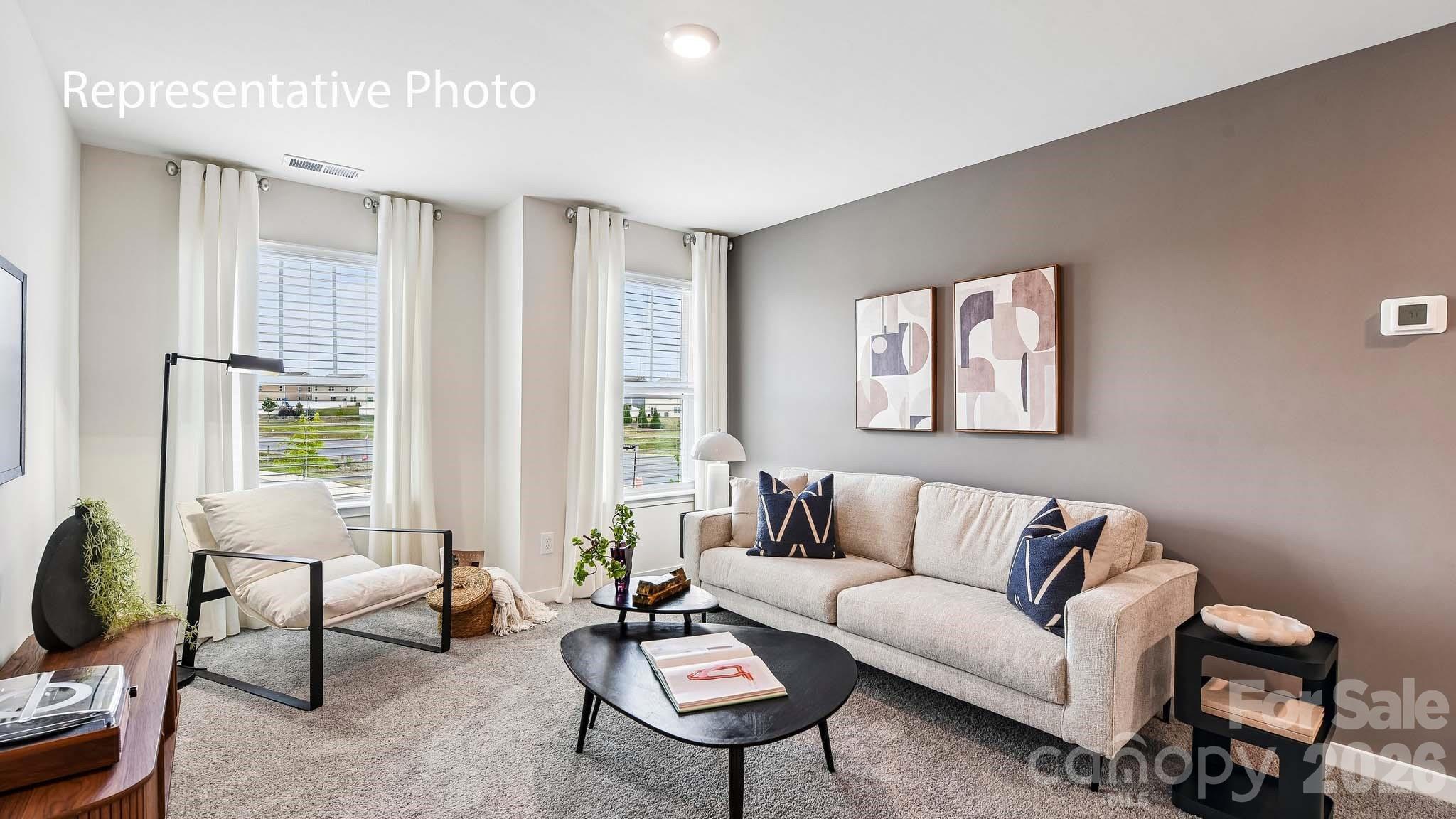 The Hamptons at Hickory - Residential
