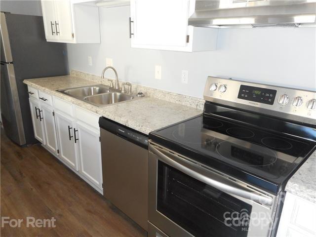 Shannon Green - Residential Lease