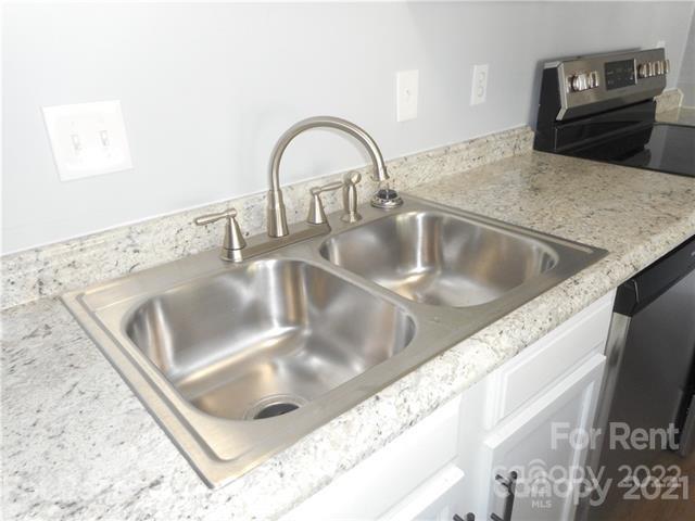 Shannon Green - Residential Lease