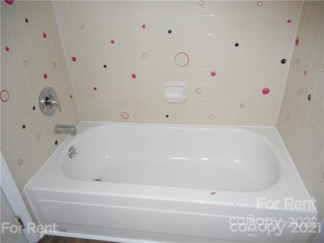 Shannon Green - Residential Lease