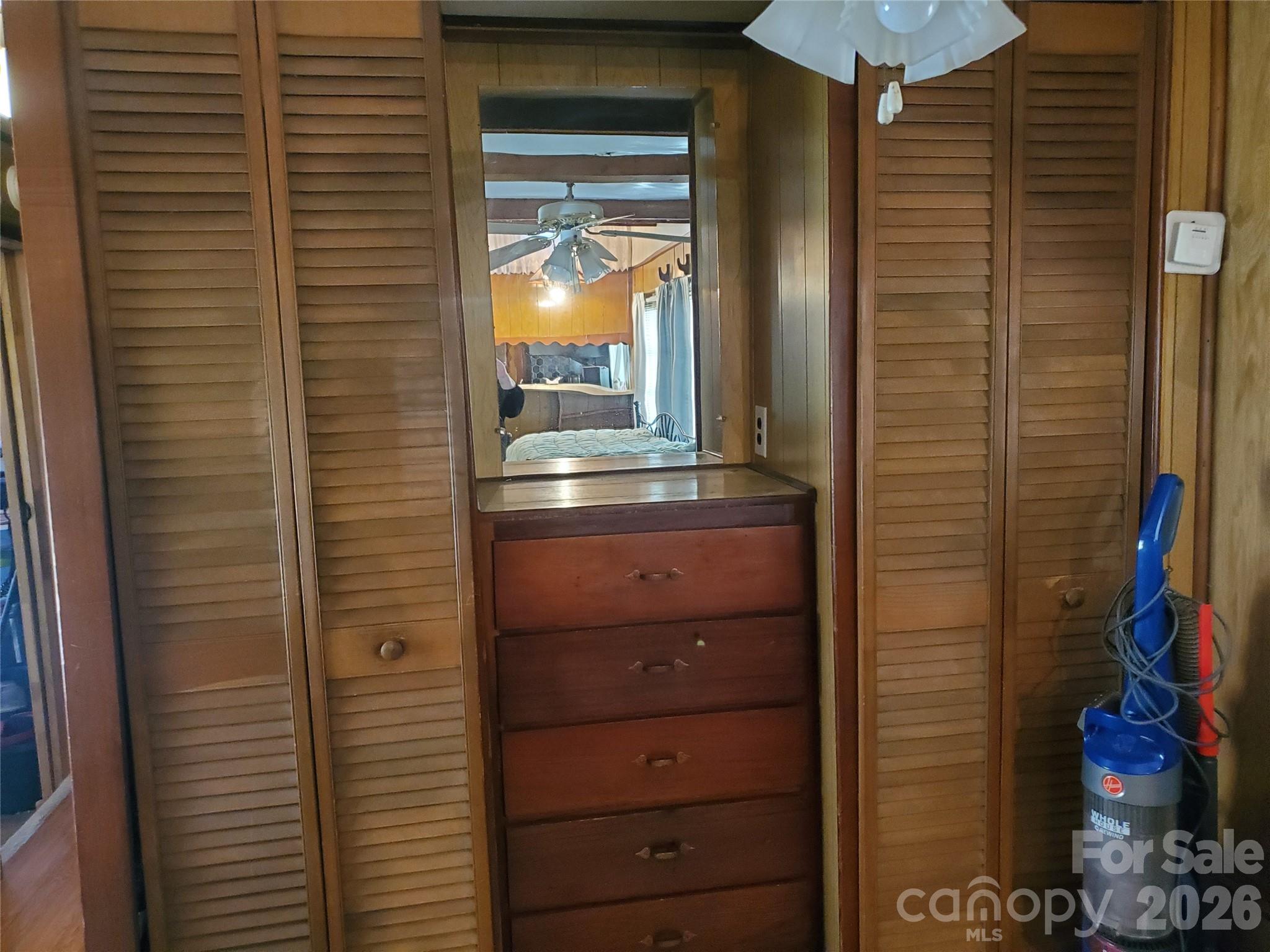 none - Residential Income