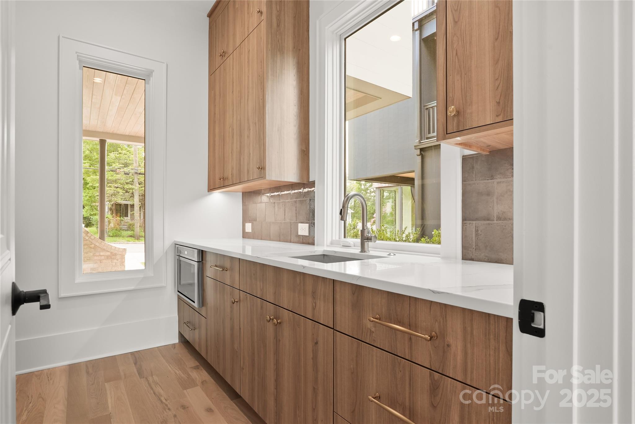 The Arts District - Residential