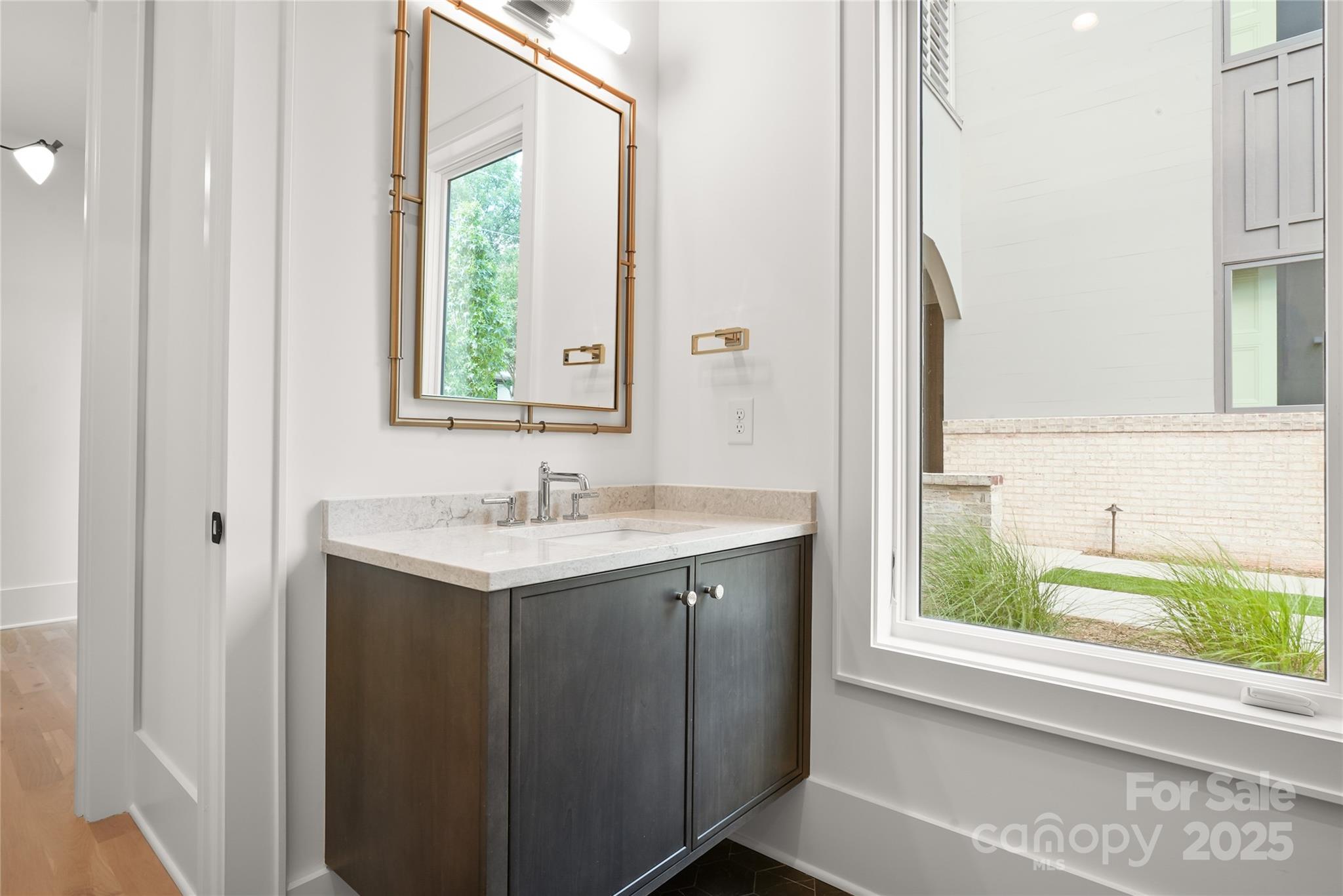 The Arts District - Residential