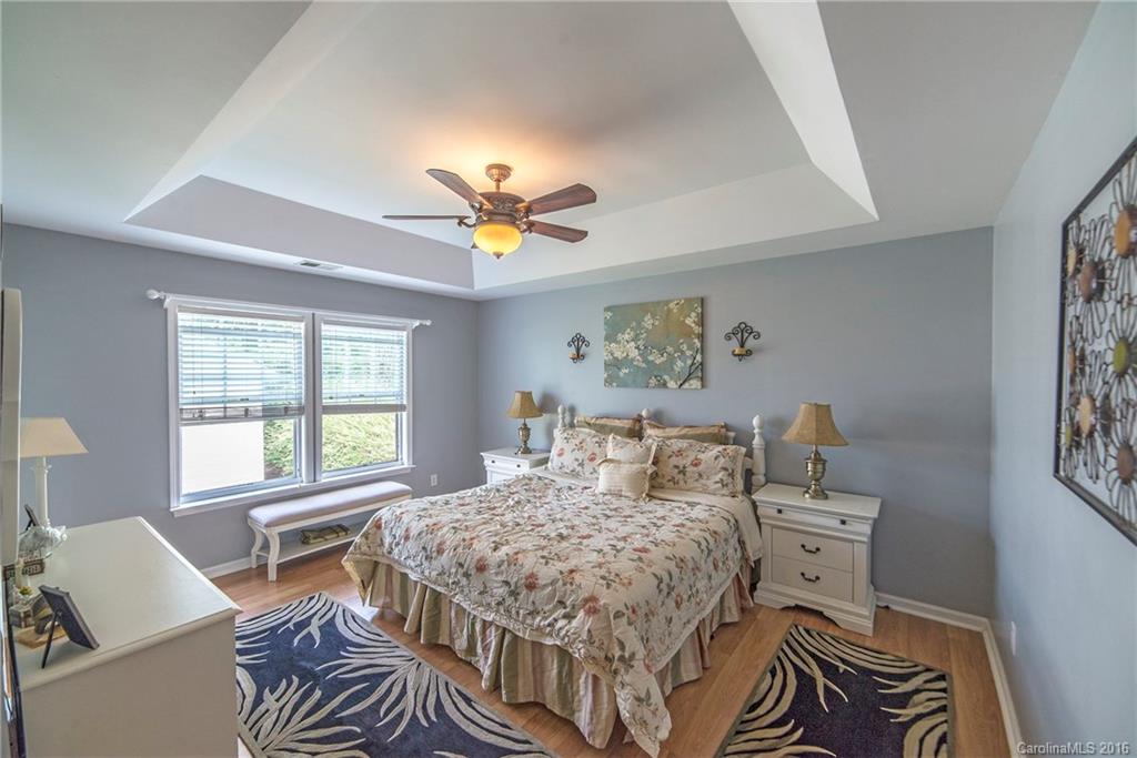 Brandon Oaks - Residential