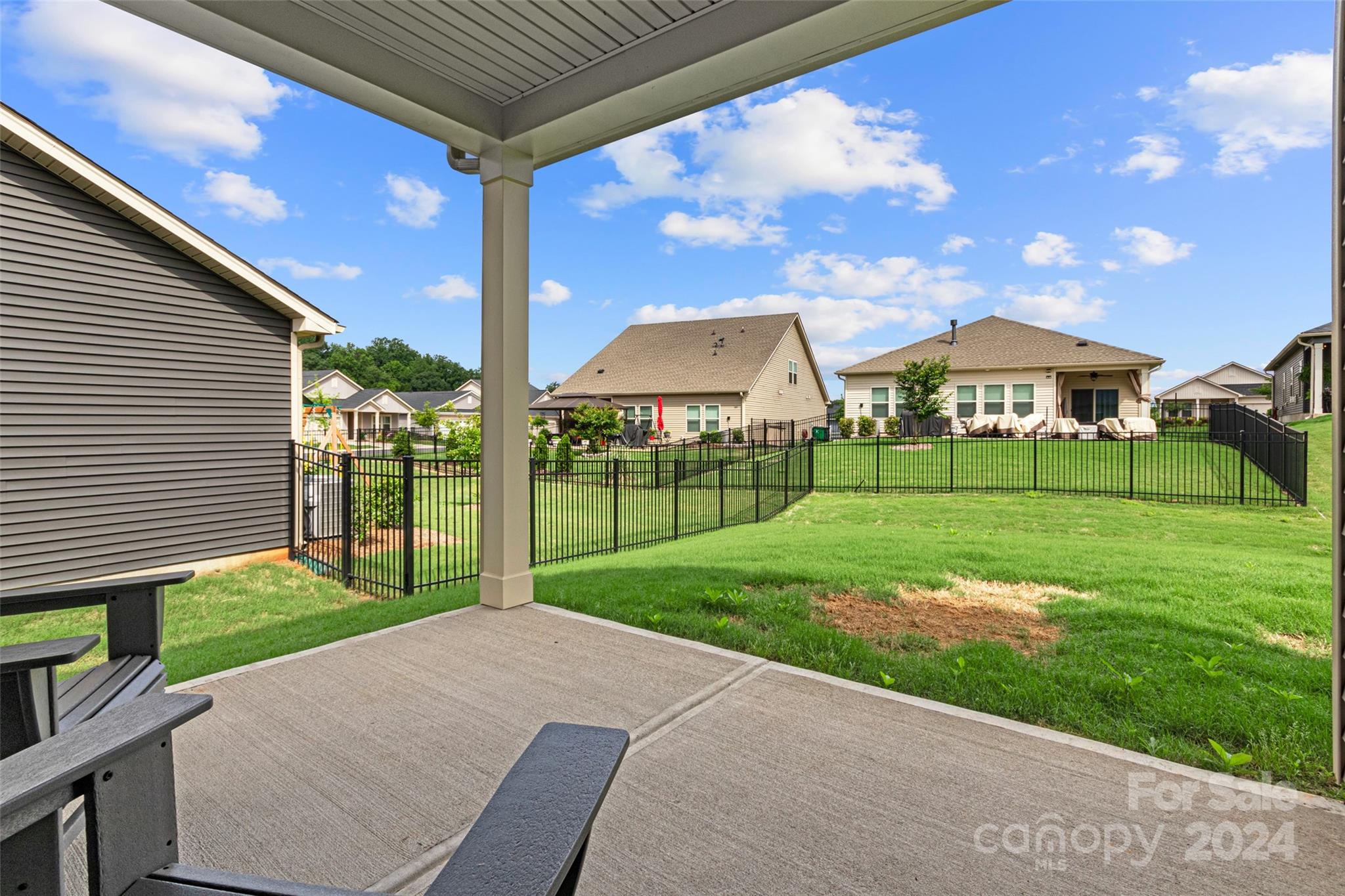 Larkhaven Hills - Residential