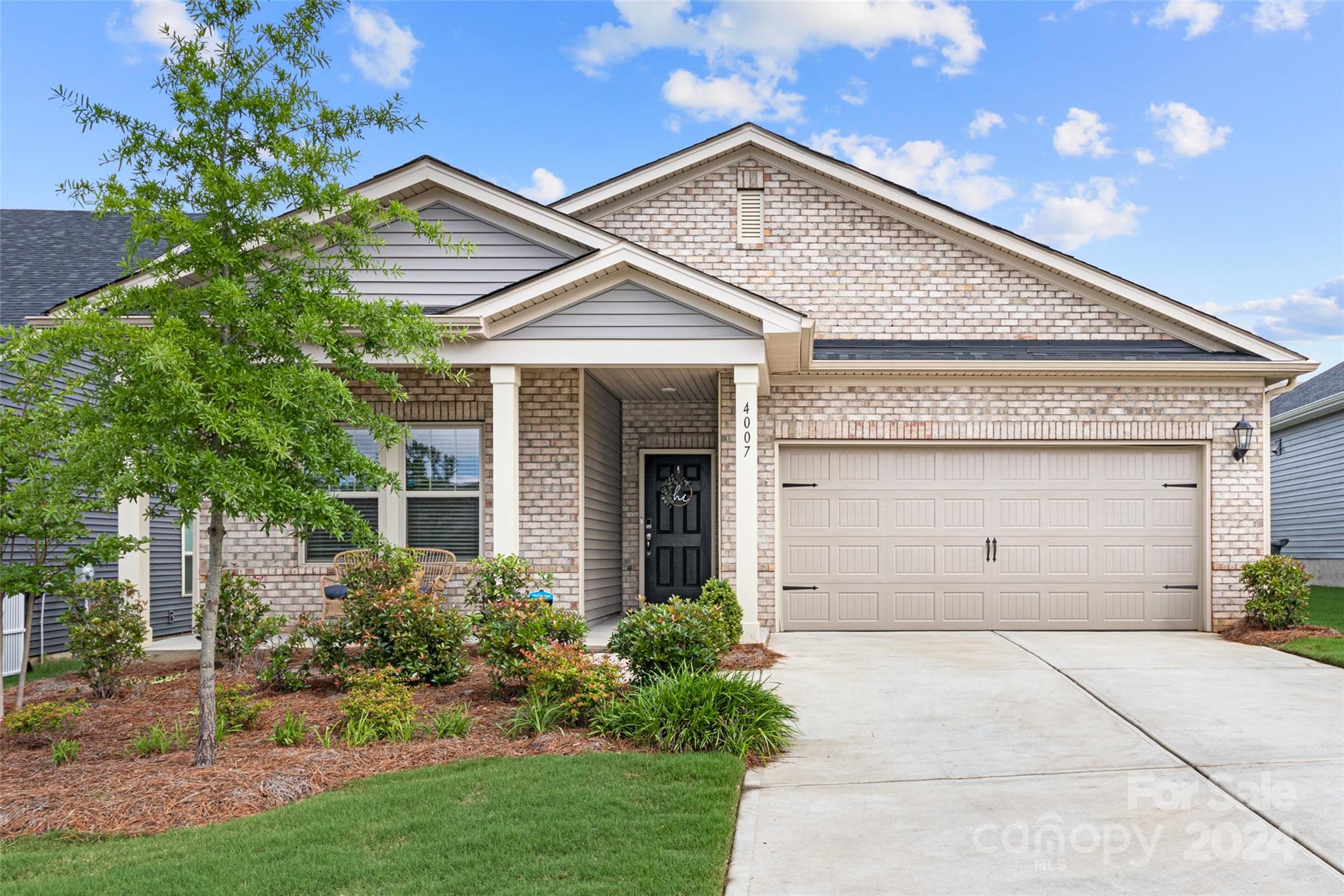Larkhaven Hills - Residential