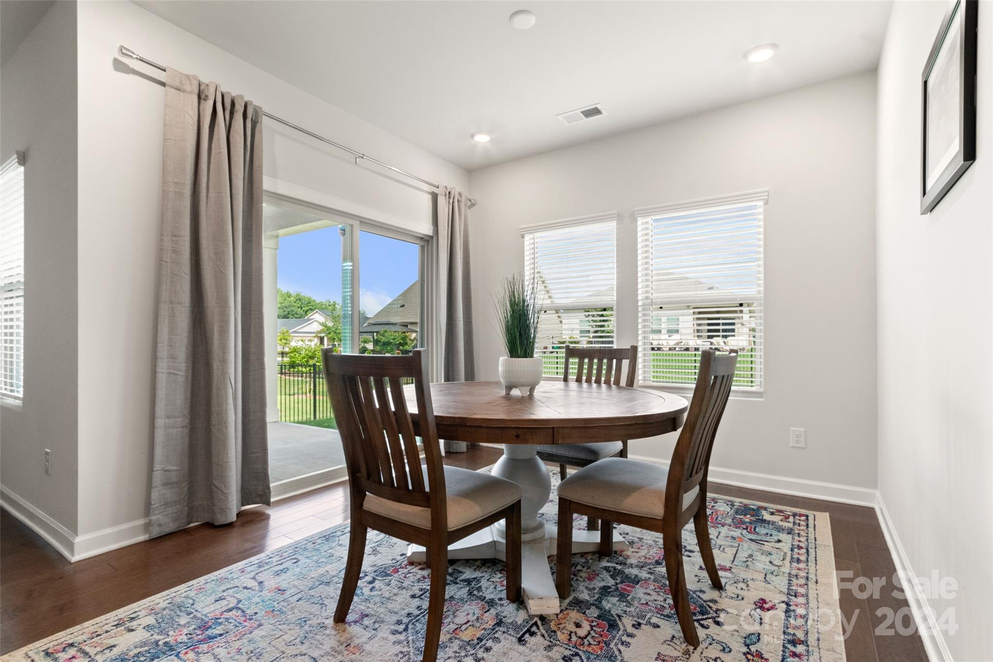 Larkhaven Hills - Residential