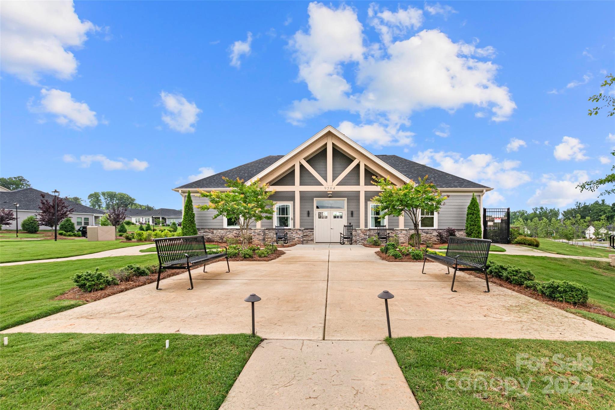 Larkhaven Hills - Residential