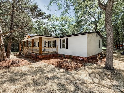Photo of 278 Bear Claw Road, Oakboro, NC 28129 (MLS # 4394541)