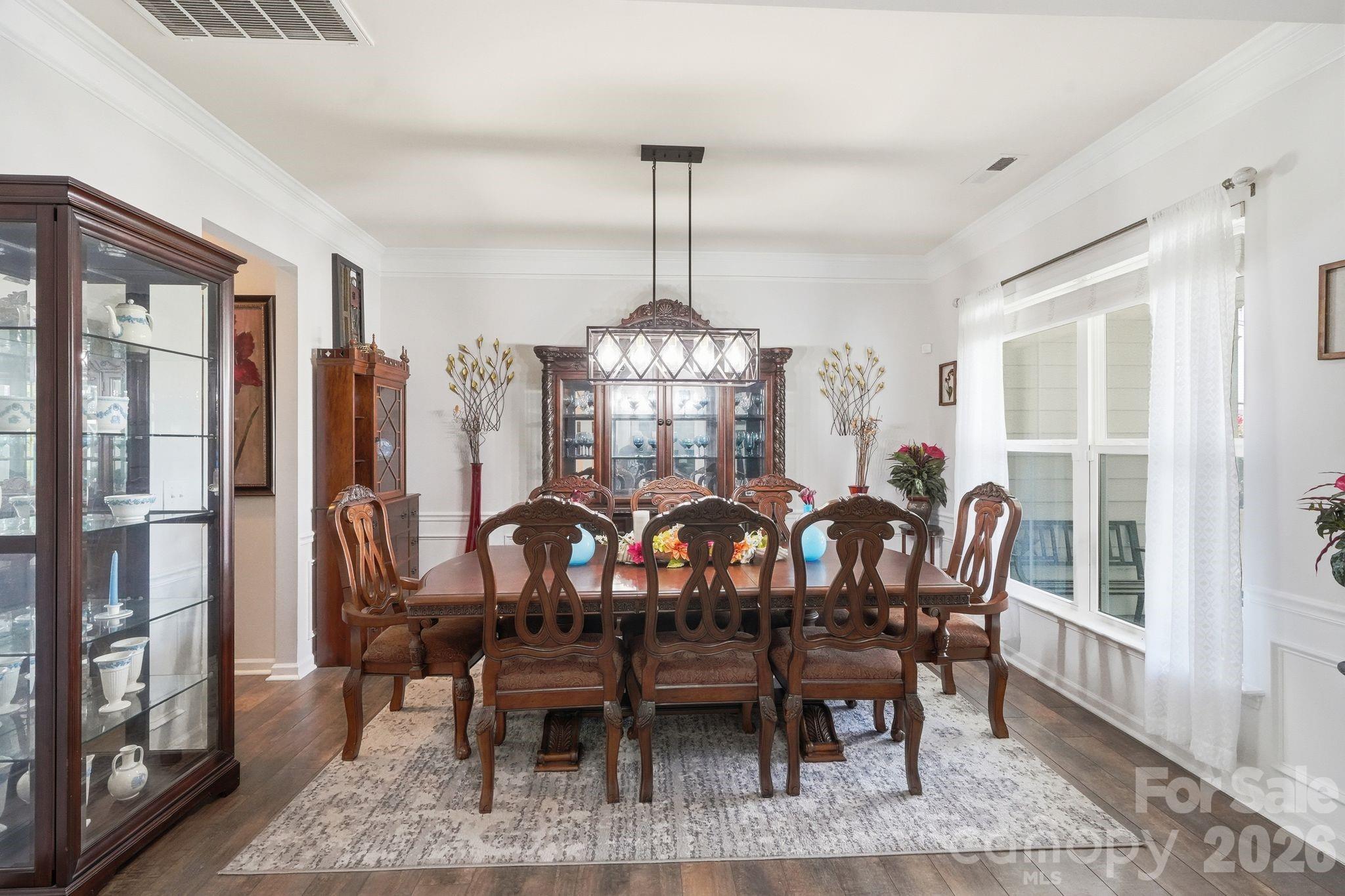 2104 Angel Oak Drive