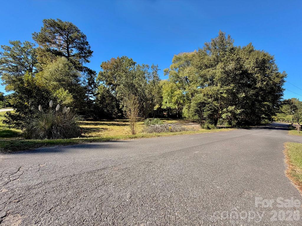 1013 Neely Store Road