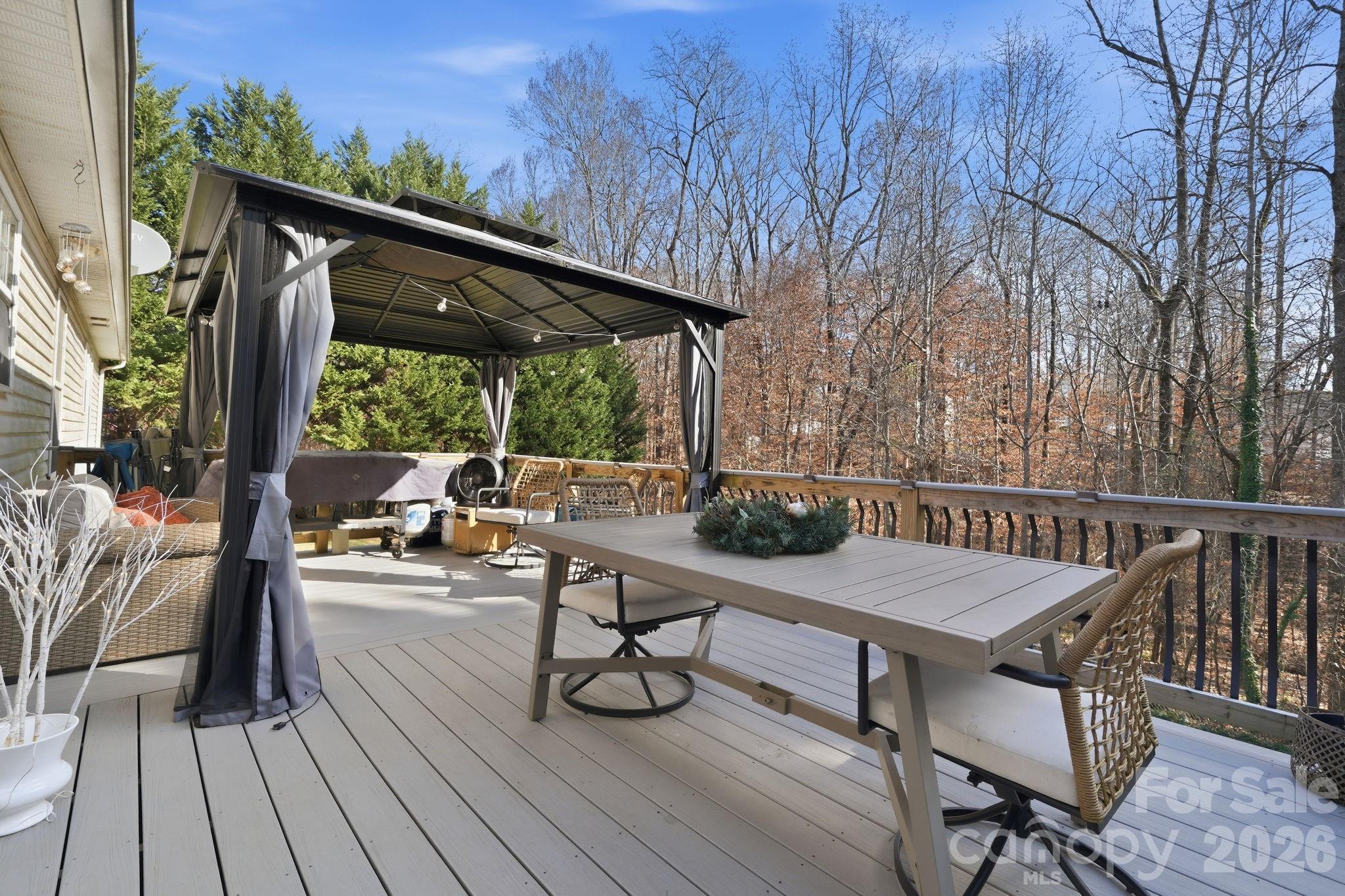 Saddlewood - Residential