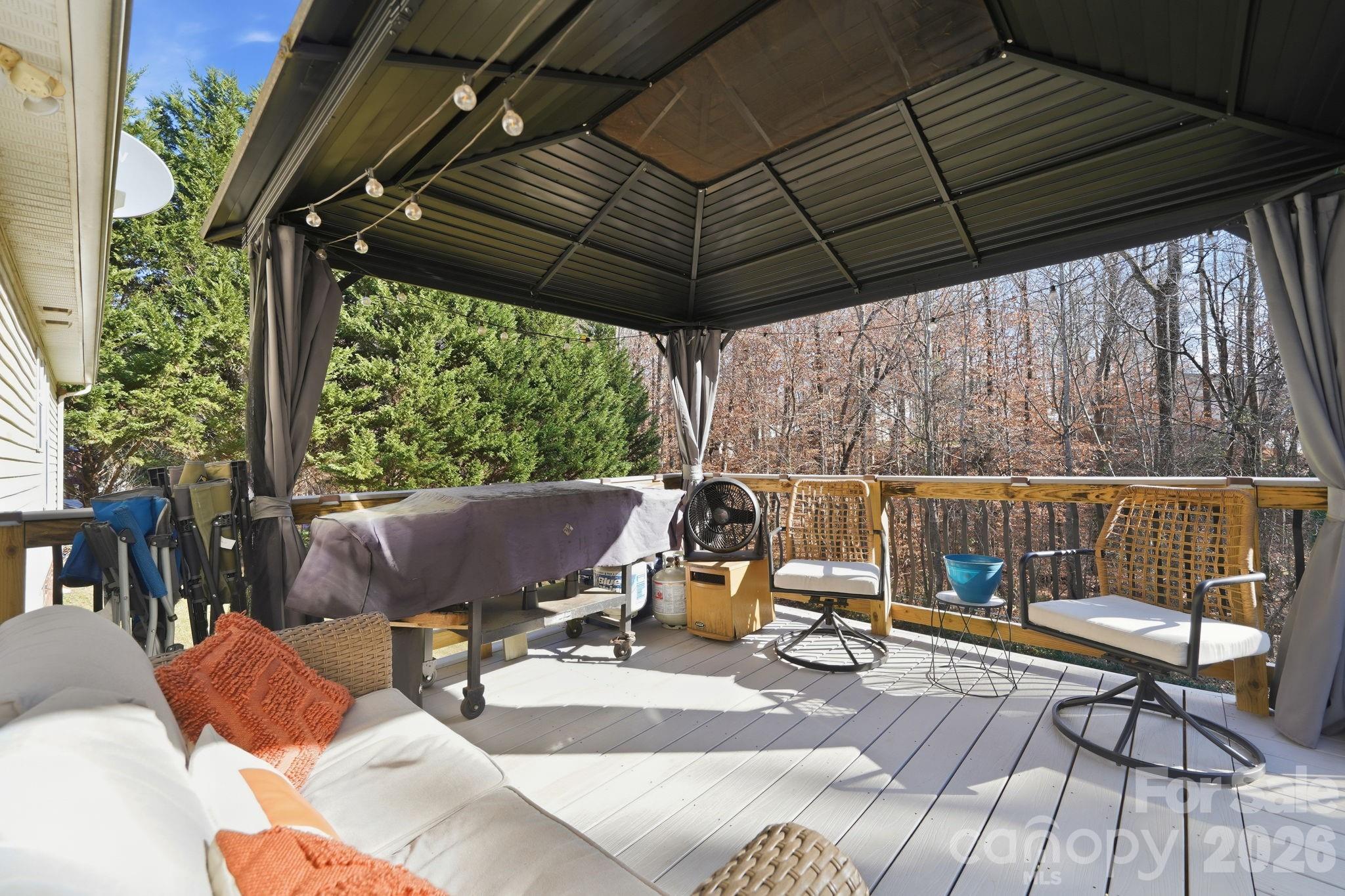 Saddlewood - Residential