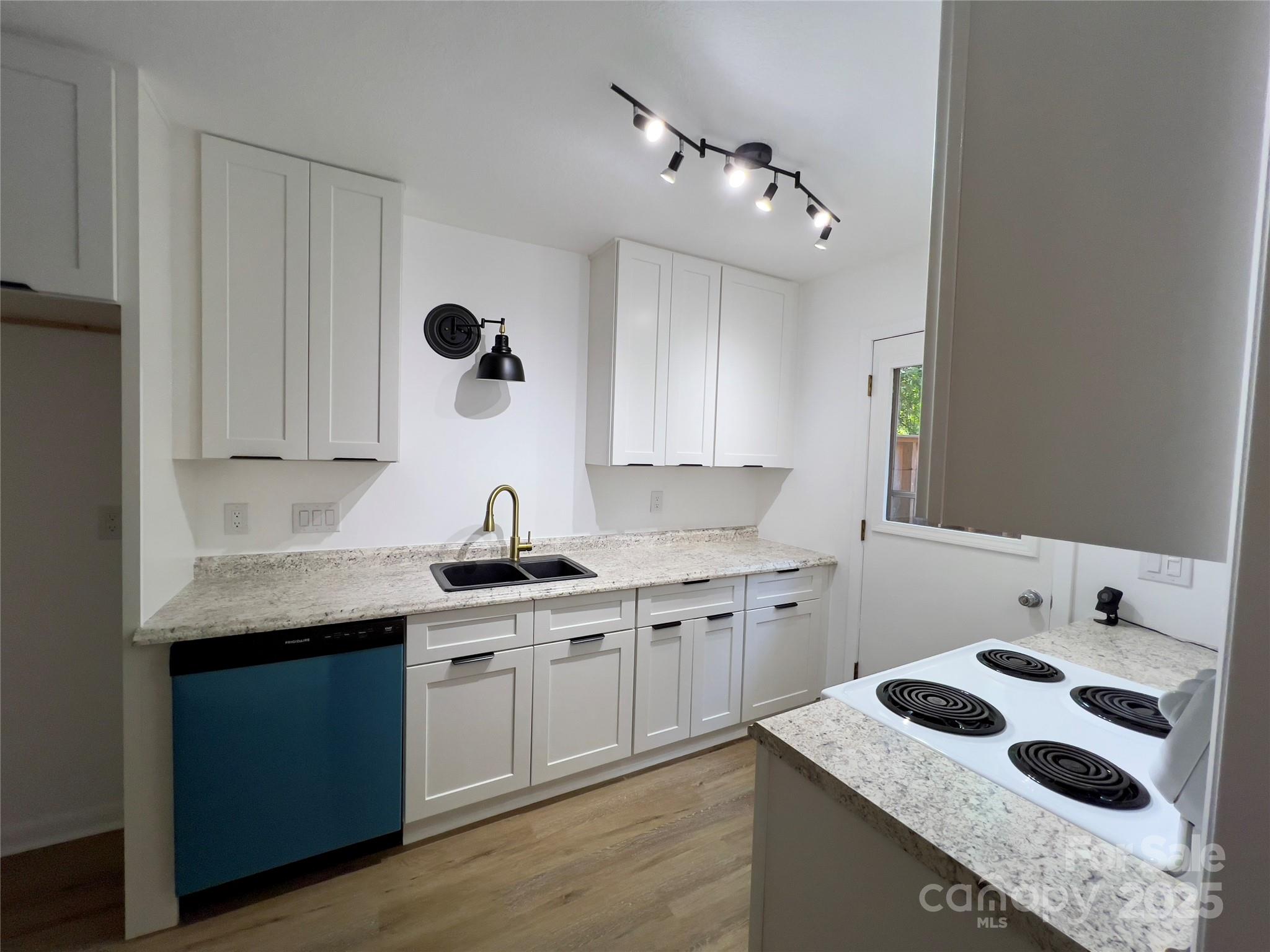 122 Colony Drive