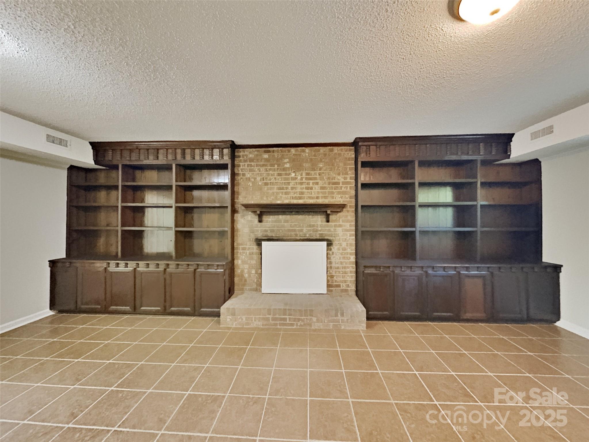 7420 Castlebar Road
