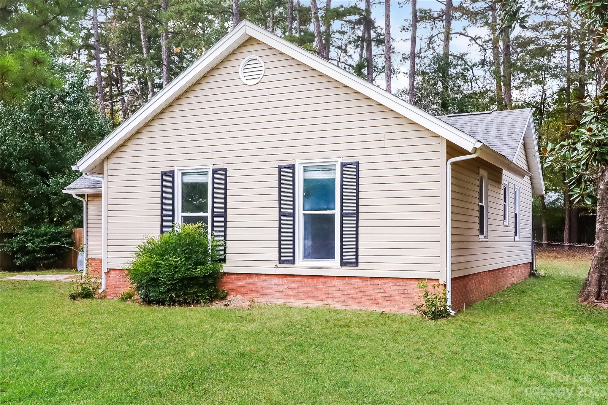 Forest Pawtuckett - Residential Lease