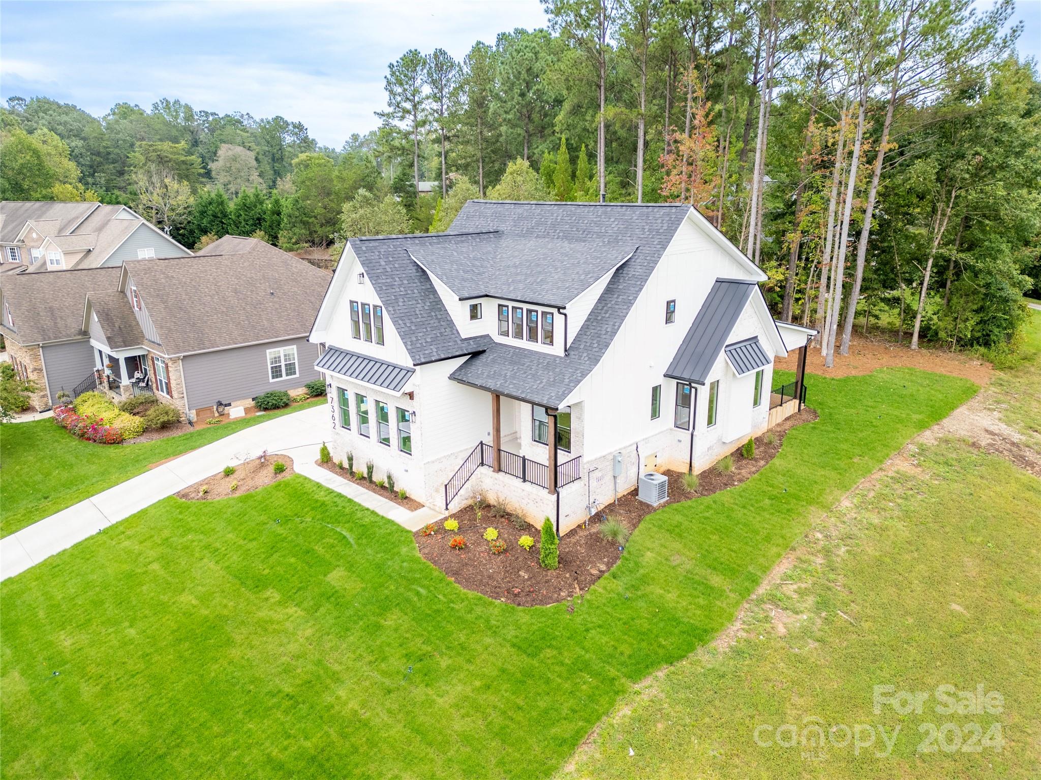 7362 Hemlock Court