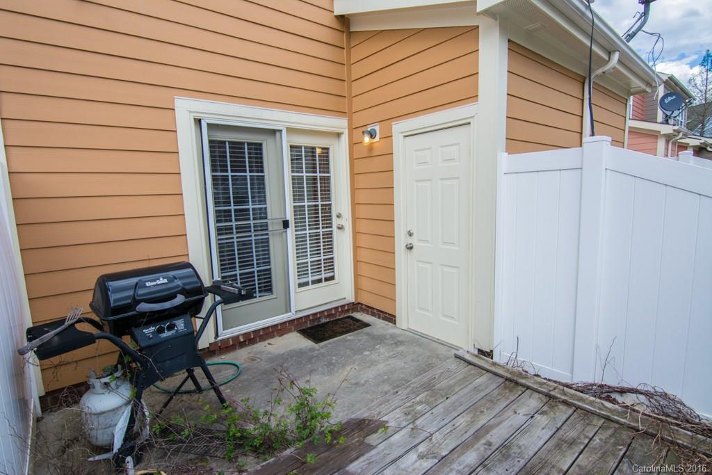 Lela Court - Residential