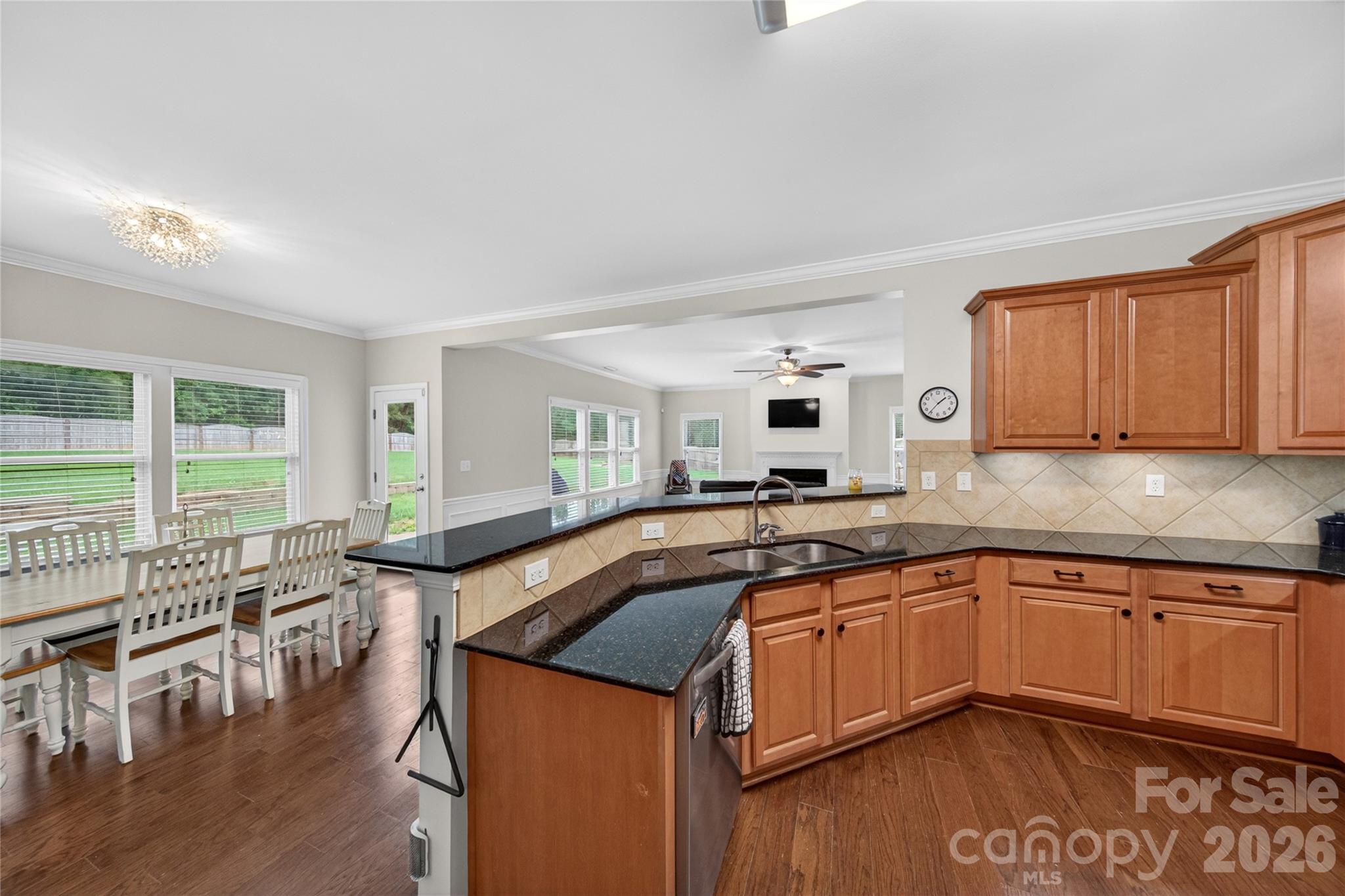 Houston Ridge - Residential