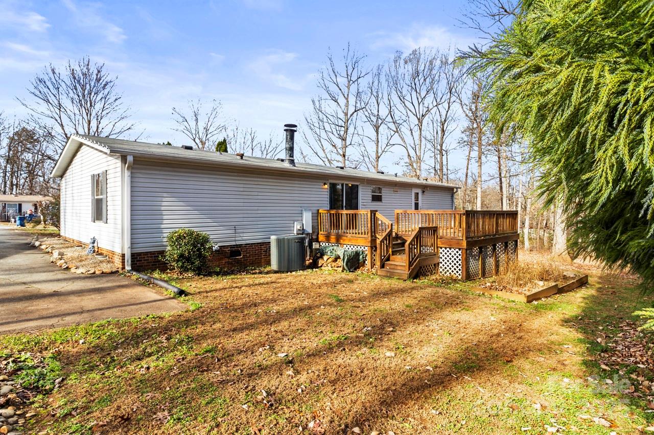 Mount Anderson - Residential