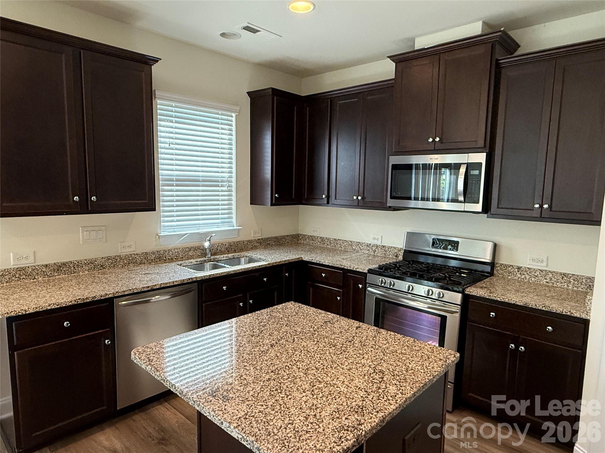 Woodlands Creek - Residential Lease