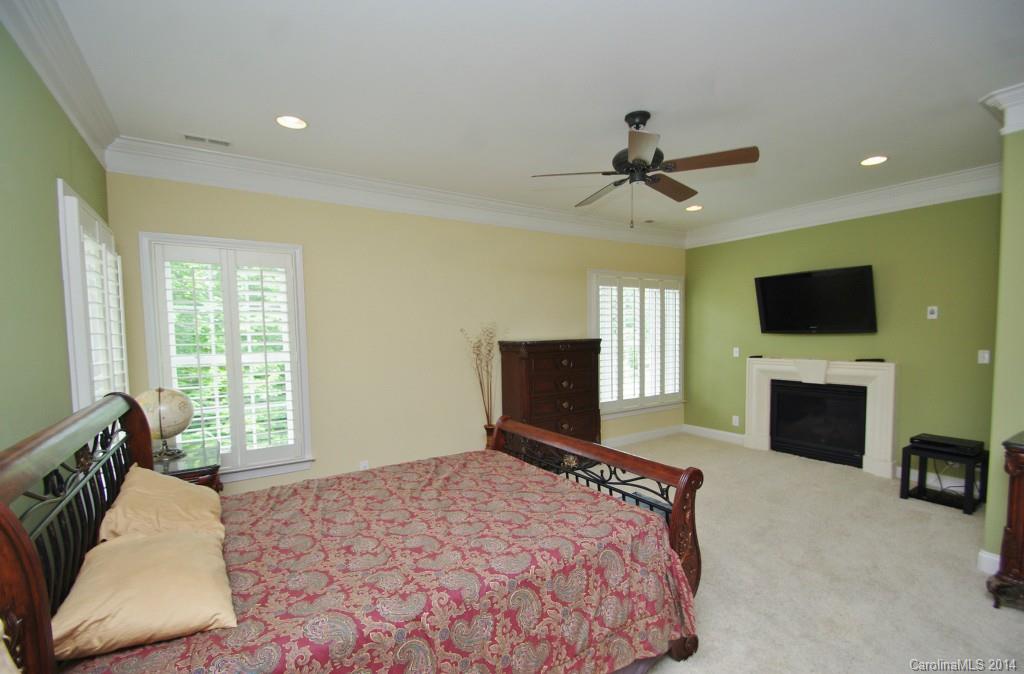 Kensington At Ballantyne - Residential