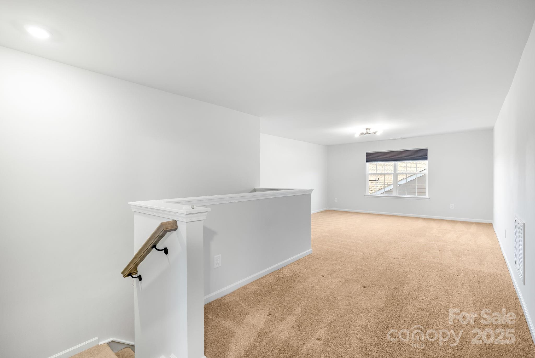 Elizabeth - Residential