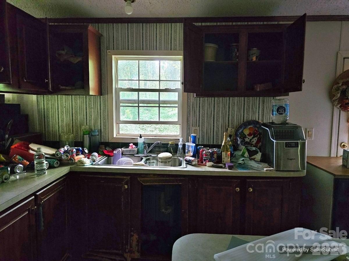 549 Caribou Road