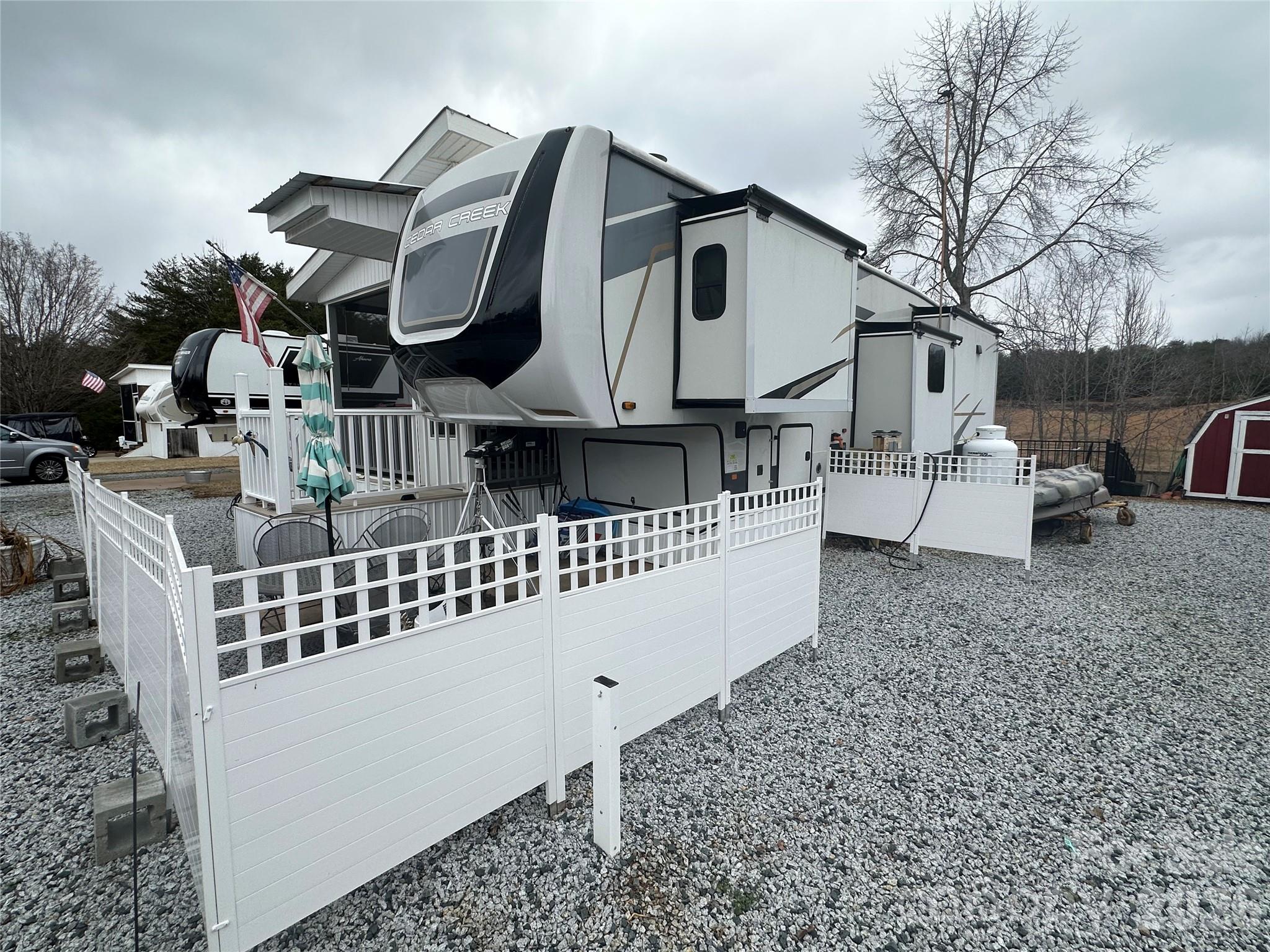 Badin Shores Resort - Residential