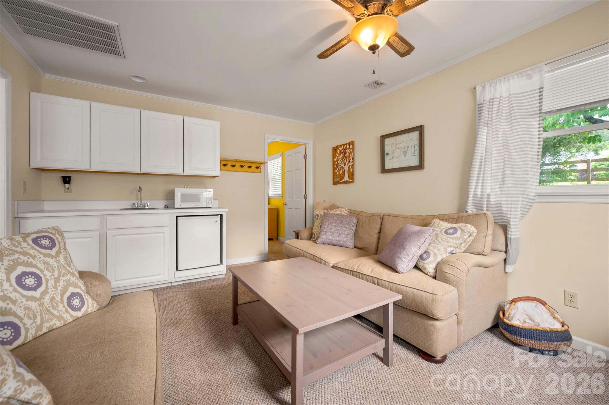 Persimmon Hill - Residential