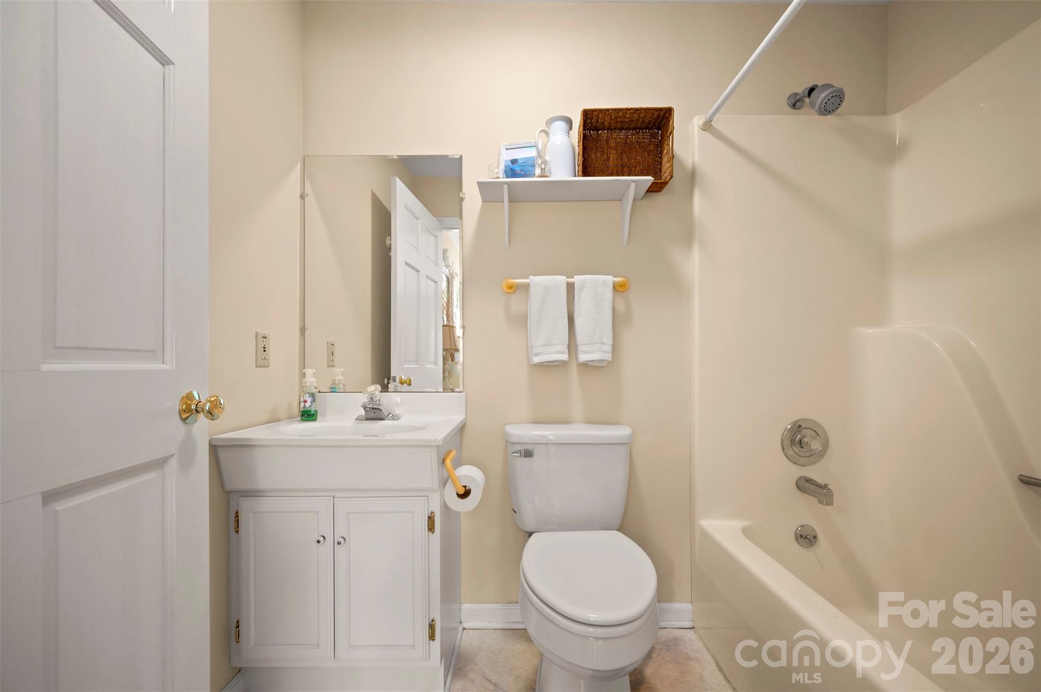 Persimmon Hill - Residential