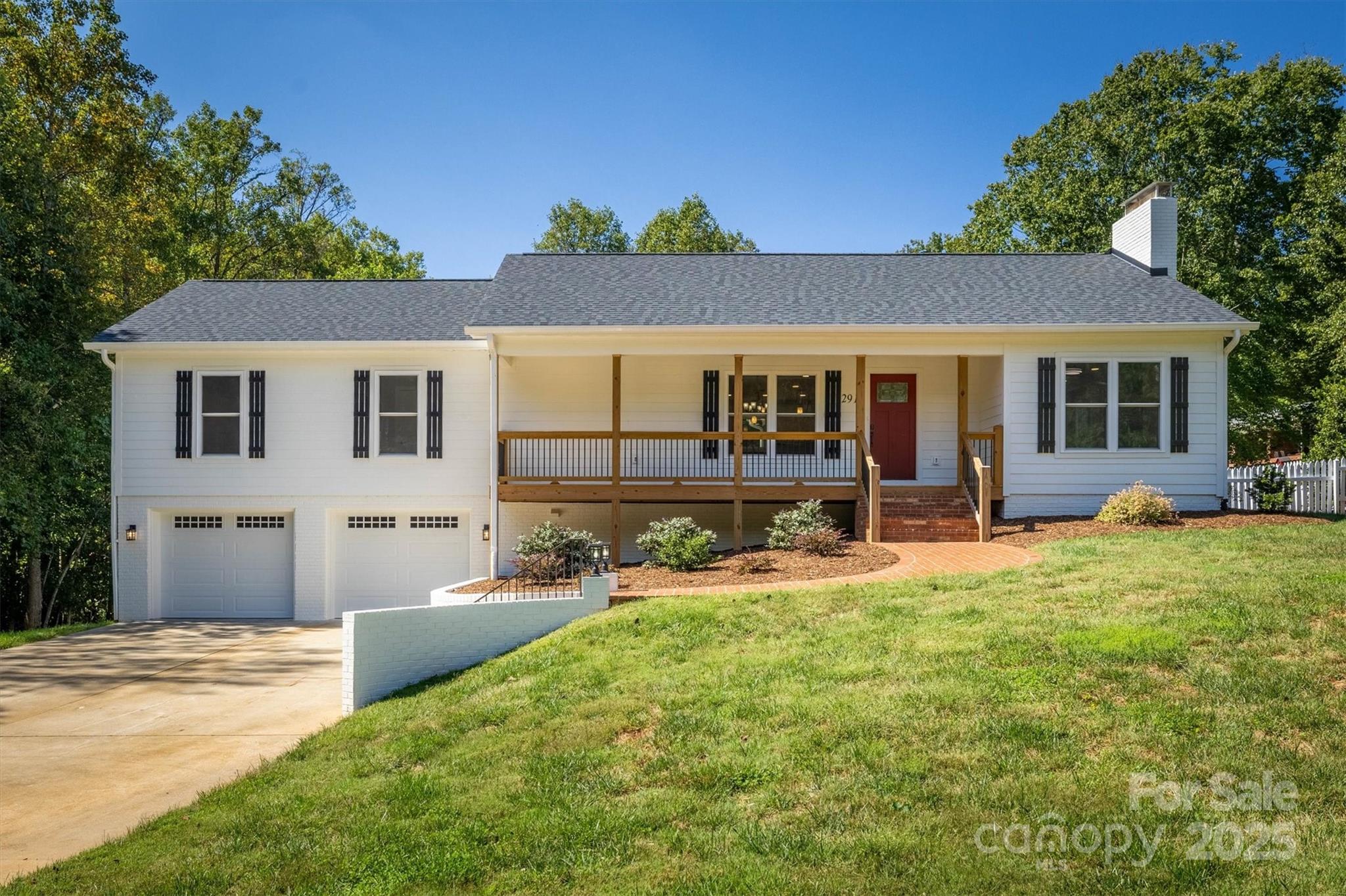 2912 Woodstream Drive